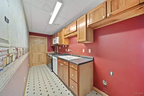 17700 Greenleaf, Addison, MI 49220 photo 31
