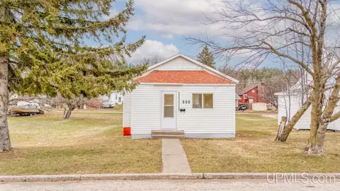 506 Houghteling, Iron Mountain, MI 49801