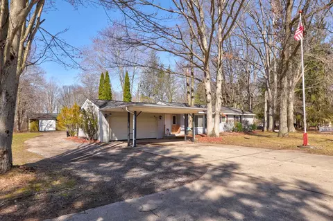9810 Marshall, Birch Run, MI 48415