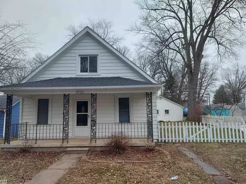 51126 Rose, New Baltimore, MI 48047
