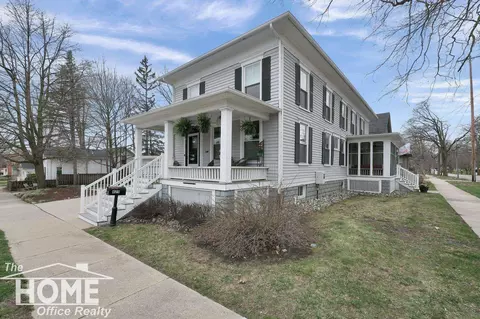425 N Water, Owosso, MI 48867