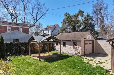 2102 Mountain, Flint, MI 48503 photo 24