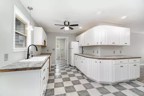5474 Kings Way, Gladwin, MI 48624 photo 5