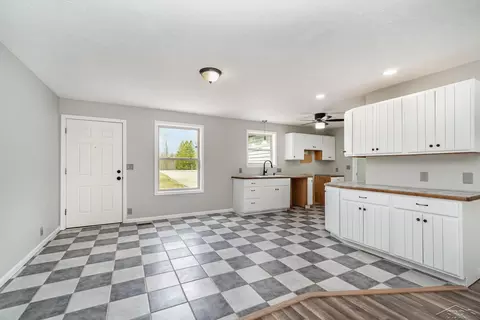 5474 Kings Way, Gladwin, MI 48624 photo 7