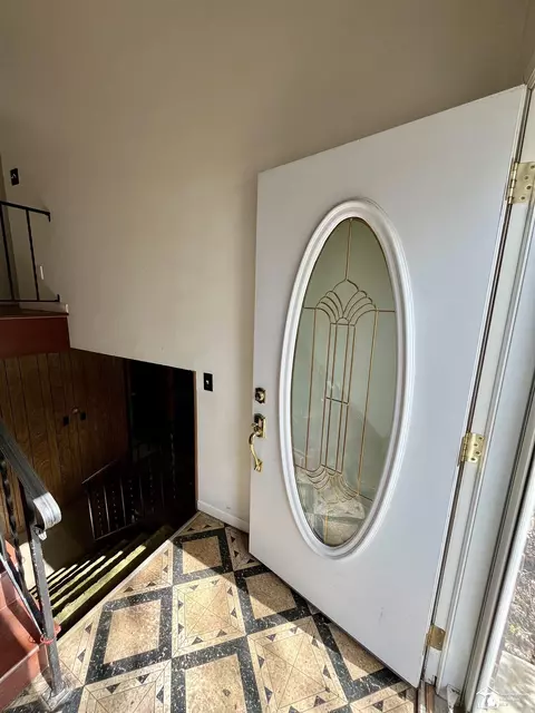 2277 Sheick, Monroe, MI 48162 photo 8