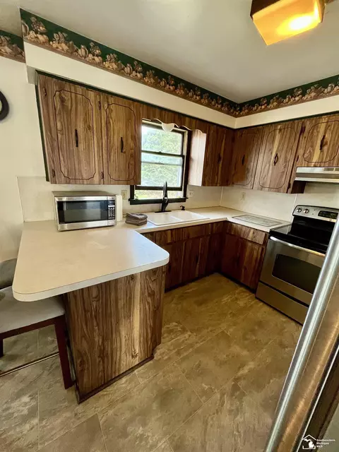2277 Sheick, Monroe, MI 48162 photo 12