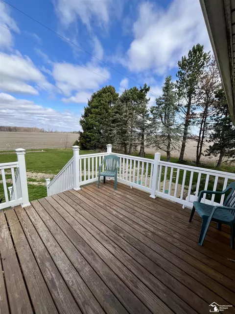 2277 Sheick, Monroe, MI 48162 photo 17