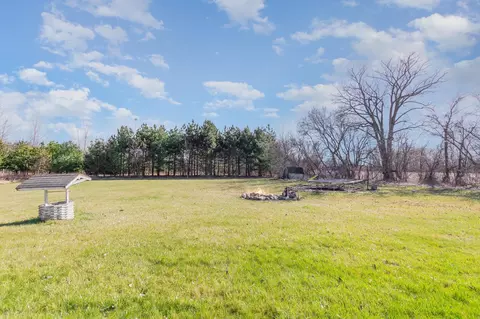 Exterior - 4752 E Riv, Freeland, MI 48623 photo 1 of 1