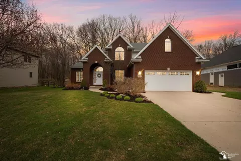 2894 Bendigo, Lambertville, MI 48144