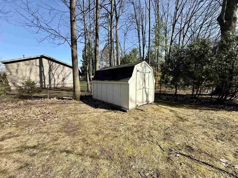 3638 E Marcus, Saginaw, MI 48603 photo 67