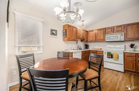 1155 Robin, Monroe, MI 48161 photo 4