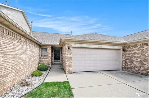 1155 Robin, Monroe, MI 48161