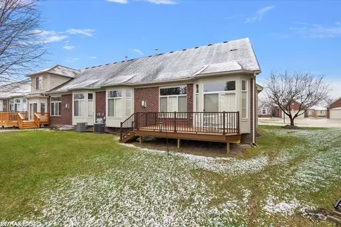 17459 Timber, Macomb, MI 48042 photo 30