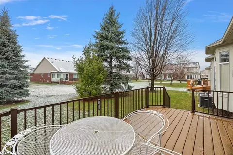 17459 Timber, Macomb, MI 48042 photo 28