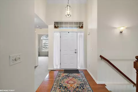 17459 Timber, Macomb, MI 48042 photo 5