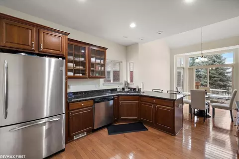 17459 Timber, Macomb, MI 48042 photo 14