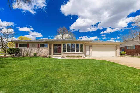 54798 Nadir, Shelby Township, MI 48316
