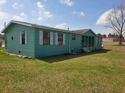11020 S Harrison, Farwell, MI 48622