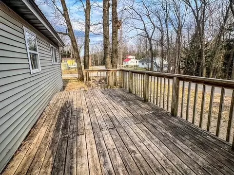 Exterior - 511 Lansing, Harrison, MI 48625 photo 2 of 7