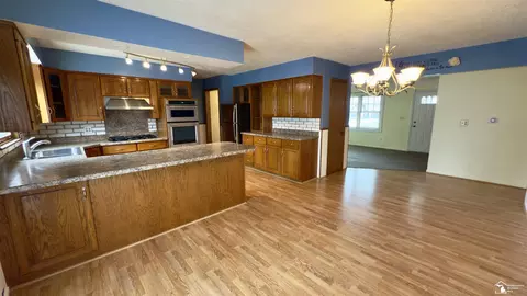Kitchen - 1259 N Roessler, Monroe, MI 48162 photo 4 of 5