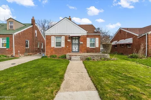 17909 Chester, Detroit, MI 48224