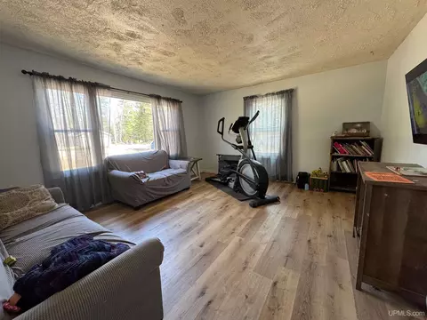 5785 25th, Gladstone, MI 49837 photo 9
