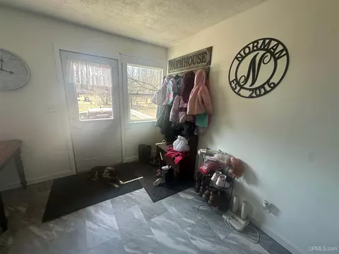 5785 25th, Gladstone, MI 49837 photo 7
