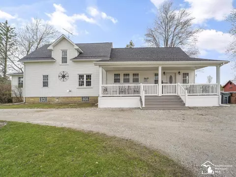 9350 Turk, Ottawa Lake, MI 49267