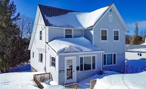25241 Ridge, Calumet, MI 49913