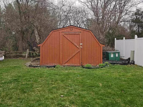 Exterior - 3140 Vineyard, Flushing, MI 48433 photo 6 of 7