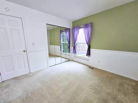 Bedroom - 3140 Vineyard, Flushing, MI 48433 photo 3 of 7