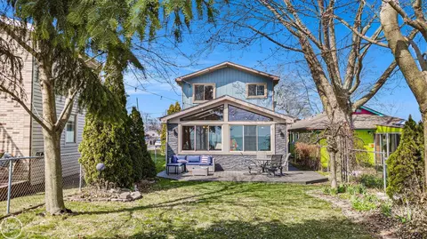 37804 Bakeman, Harrison Township, MI 48045