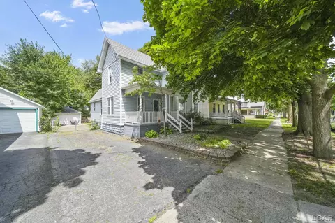 215 Finch, Adrian, MI 49221