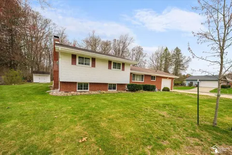 8513 Keitha, Lambertville, MI 48144
