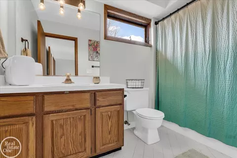 Bath - 739 Turnberry, Saint Clair, MI 48079 photo 3 of 6