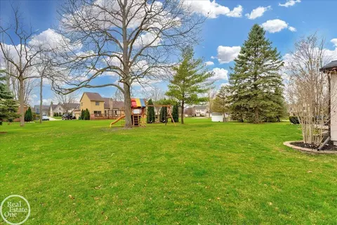 Exterior - 739 Turnberry, Saint Clair, MI 48079 photo 4 of 5