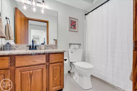 Bath - 739 Turnberry, Saint Clair, MI 48079 photo 1 of 6
