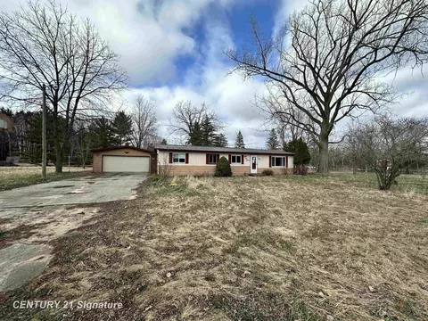 5212 Ellison, Sterling, MI 48659