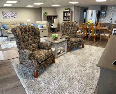 Living - 4865 Anglers Ln, Gladwin, MI 48624 photo 7 of 10