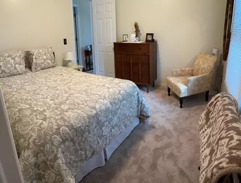 Bedroom - 4865 Anglers Ln, Gladwin, MI 48624 photo 3 of 9
