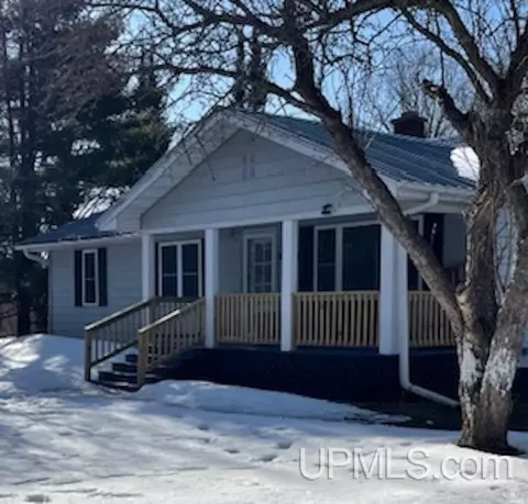 1511 W Franklin, Iron River, MI 49935