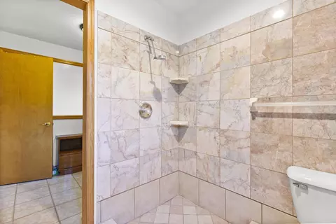 Bath - 6728 Frith, Saint Clair, MI 48079 photo 5 of 7