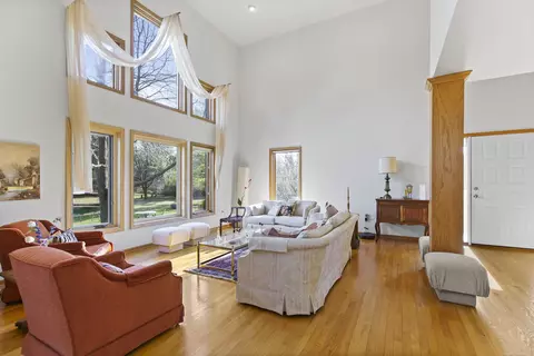Living - 6728 Frith, Saint Clair, MI 48079 photo 3 of 6