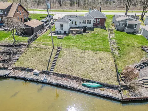 View/Area - 43294 E Huron Riv, Belleville, MI 48111 photo 3 of 3