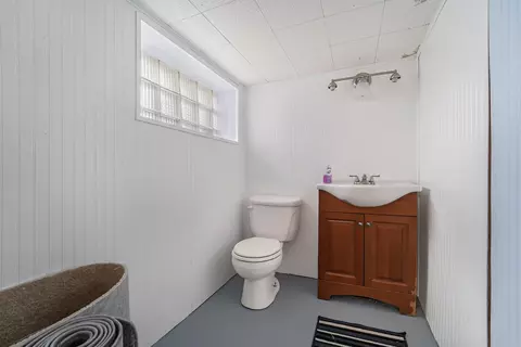 Bath - 43294 E Huron Riv, Belleville, MI 48111 photo 2 of 2