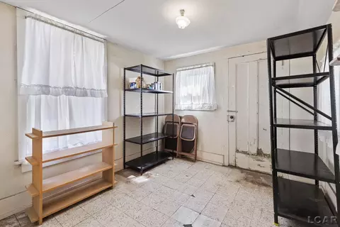 307 E Maple, Adrian, MI 49221 photo 18