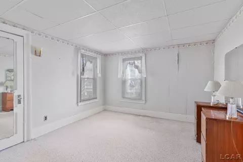 307 E Maple, Adrian, MI 49221 photo 9