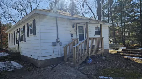 6564 Carpenter, Harrison, MI 48625 photo 3