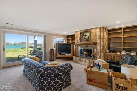 Living - 1935 River Rd #19, Saint Clair, MI 48079 photo 4 of 5