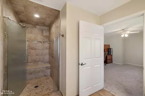 Bath - 1935 River Rd #19, Saint Clair, MI 48079 photo 5 of 8